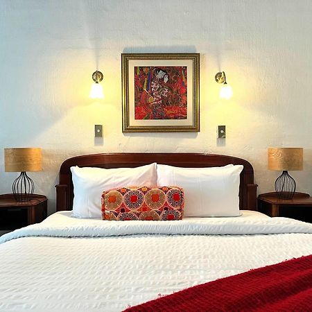 Victoria House Motor Inn Кройдон Экстерьер фото