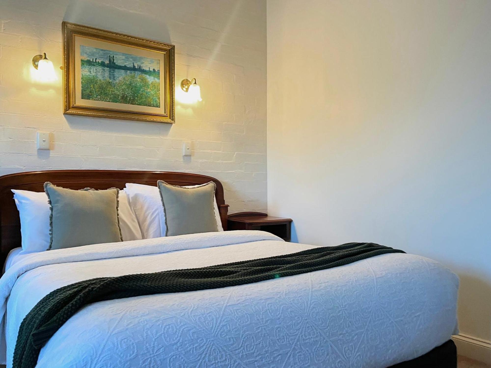 Victoria House Motor Inn Кройдон Экстерьер фото